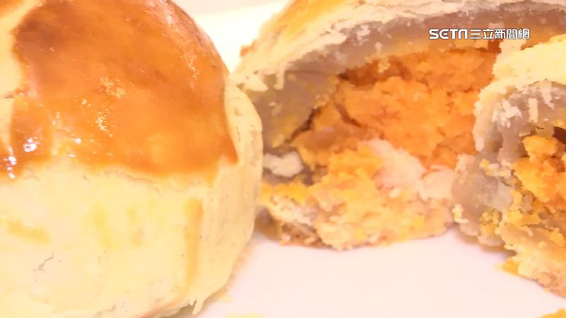 中秋節前漲價！小潘蛋黃酥一顆35元