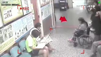 民眾裝病詐保　警喬裝患者盯梢揭發