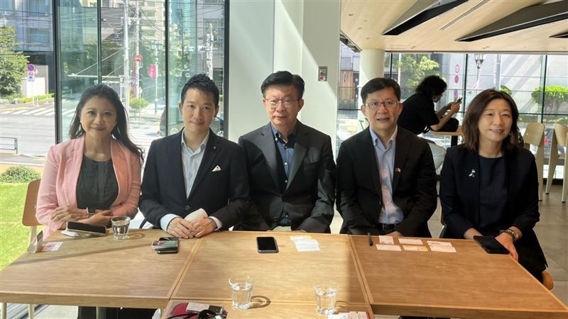 綠委訪日成果發表：安倍路線會繼續