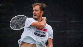 ▲世界球王梅迪維夫（Daniil Medvedev）將在羅傑斯盃次倫強碰基爾喬斯（Nick Kyrgios）。（圖／翻攝自羅傑斯盃推特）