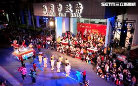 桃園市藝閣踩街熱鬧盛況