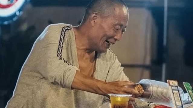 飲料17年堅持8元…被酸民罵到不賣