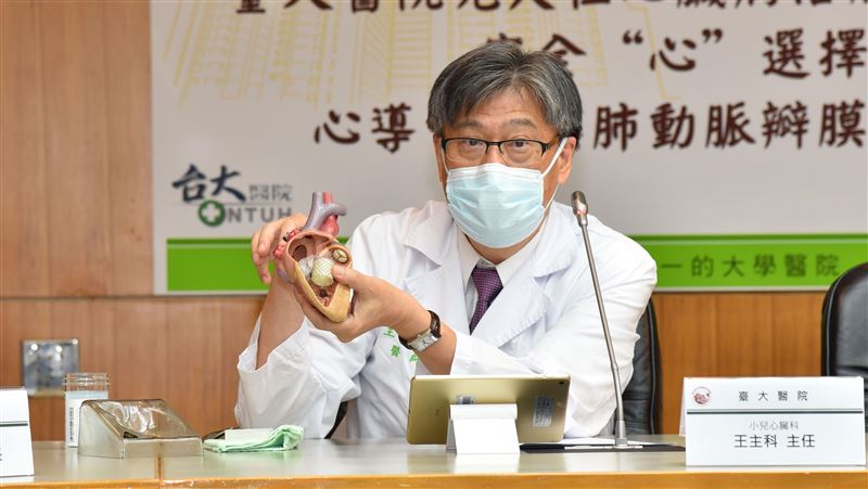 開胸2次難動大刀　台大醫院出手救