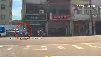 車違停疑買飲料　騎士沒減速追撞送醫