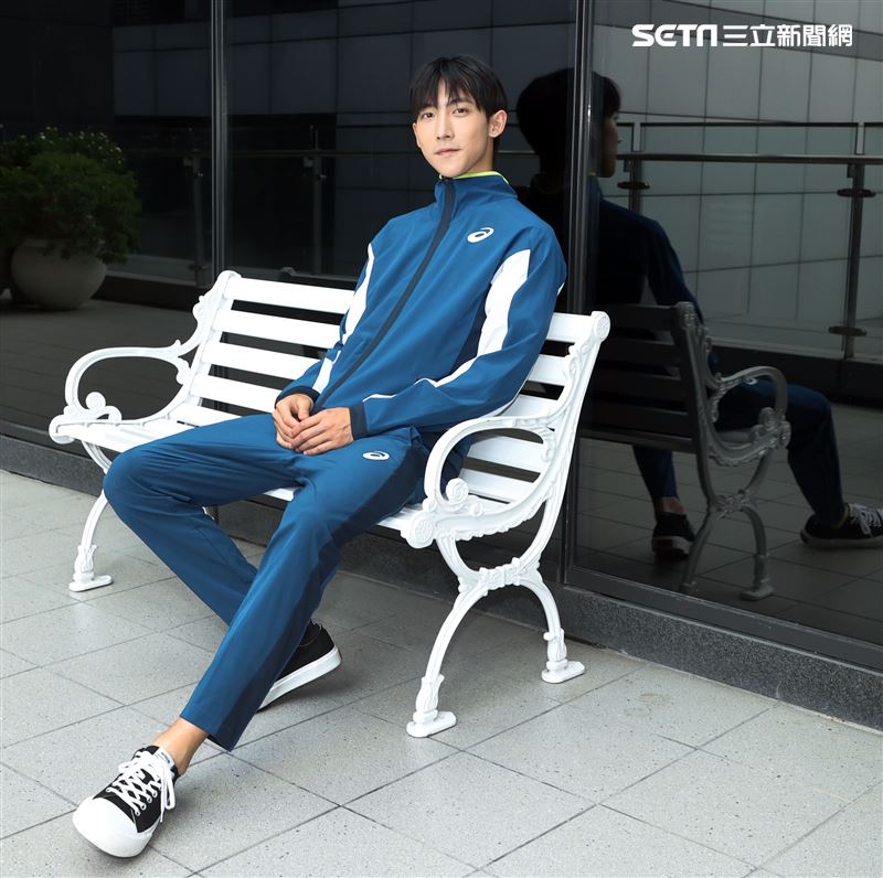 全明星黃宏軒三立新聞網專訪。（記者邱榮吉/攝影）