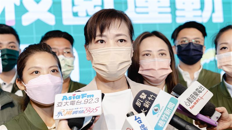 林耕仁3議題急轉彎　沈慧虹這句酸爆