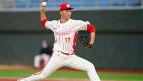 郭郁政6局失1分好投，拿下勝投和單場MVP。（圖／味全龍提供）