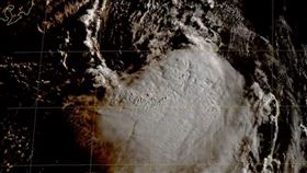 今年第8號颱風「米雷」於今（12日）凌晨2時生成。（圖／翻攝自RAMMB/Himawari-8 Imagery）