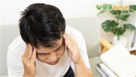 一旦長期服用藥物，對於血壓控制仍不理想，則可透過「高血壓導管治療」微創手術，有望減藥、甚至有機會不需再服藥。