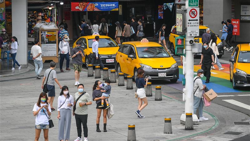 主計總處下修今年經濟成長率至3.76%。（圖／中央社）