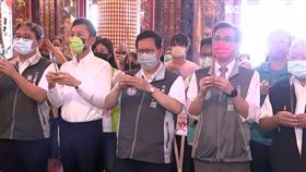 鄭文燦市長、鄭運鵬、林智堅共同明倫三聖宮參拜