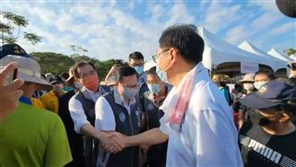 鄭運鵬參選「首度同框張善政」拚人氣