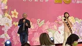 白嘉莉（右）慶幸疫情期間留在台灣，今開金口唱「祝你幸福」。（圖／記者簡浩正攝影）