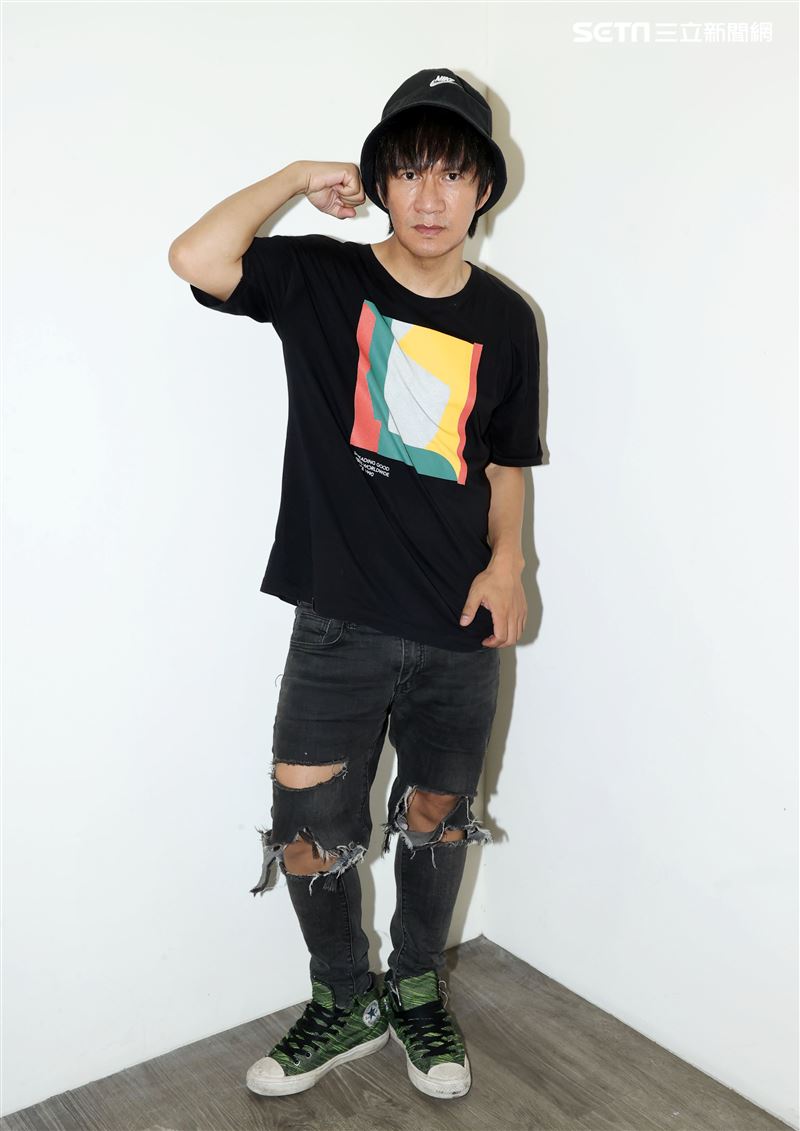 王宏恩三立新聞網專訪。（記者邱榮吉/攝影）