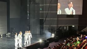 林佳辰清唱《滿腦子都是壞壞》。（圖／記者林明柔攝影）