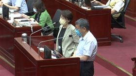 柯文哲、黃珊珊市議會備詢。