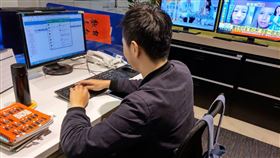 1111,人力銀行,單身,男性,上班族,薪水,結婚