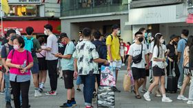 西門人潮/人群/疫情(記者陳弋攝影)