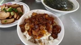 肉燥飯10元! 搭配滷蛋豆干+熱湯