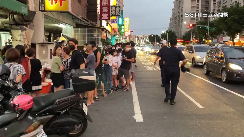獨／逾30年牛排將熄燈　湧排隊人潮