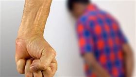 毆打,凌虐（示意圖／Pixabay）