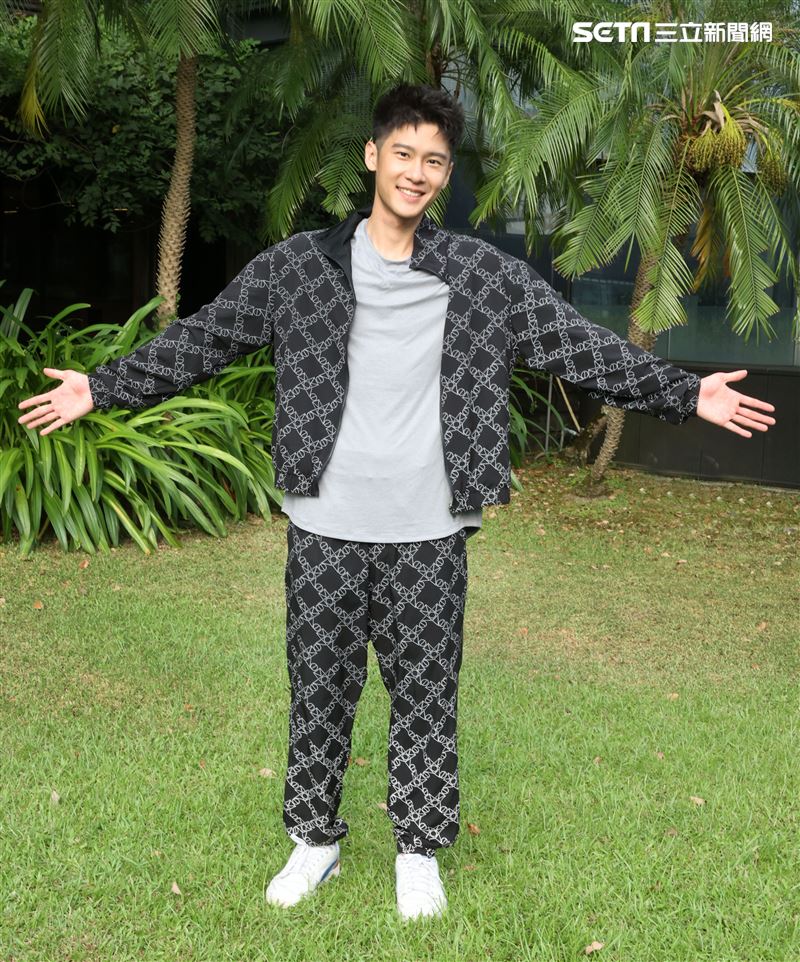 全明星張家陞三立新聞網專訪。（記者邱榮吉/攝影）