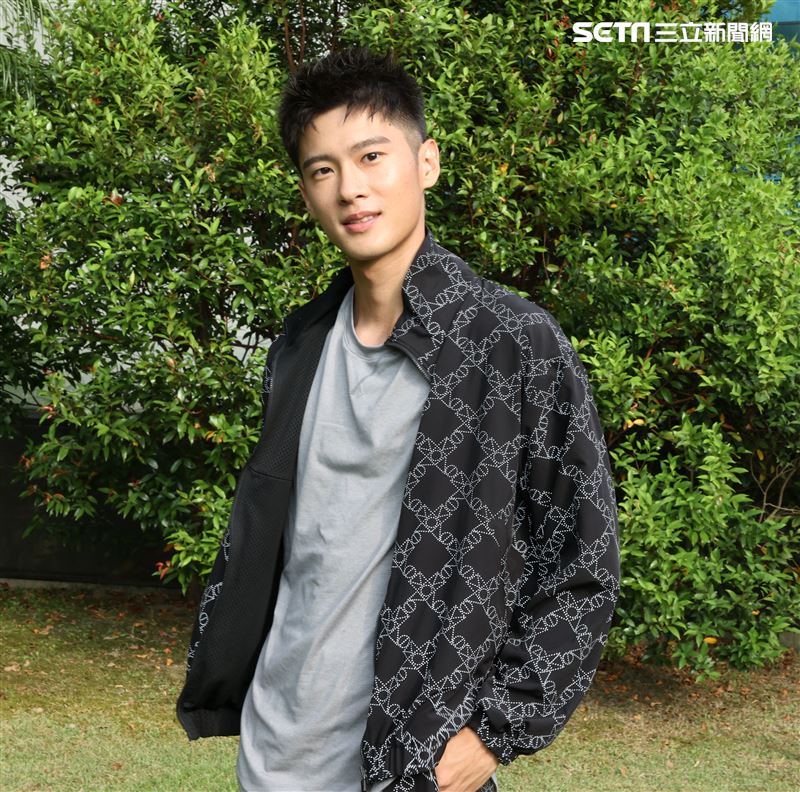 全明星張家陞三立新聞網專訪。（記者邱榮吉/攝影）