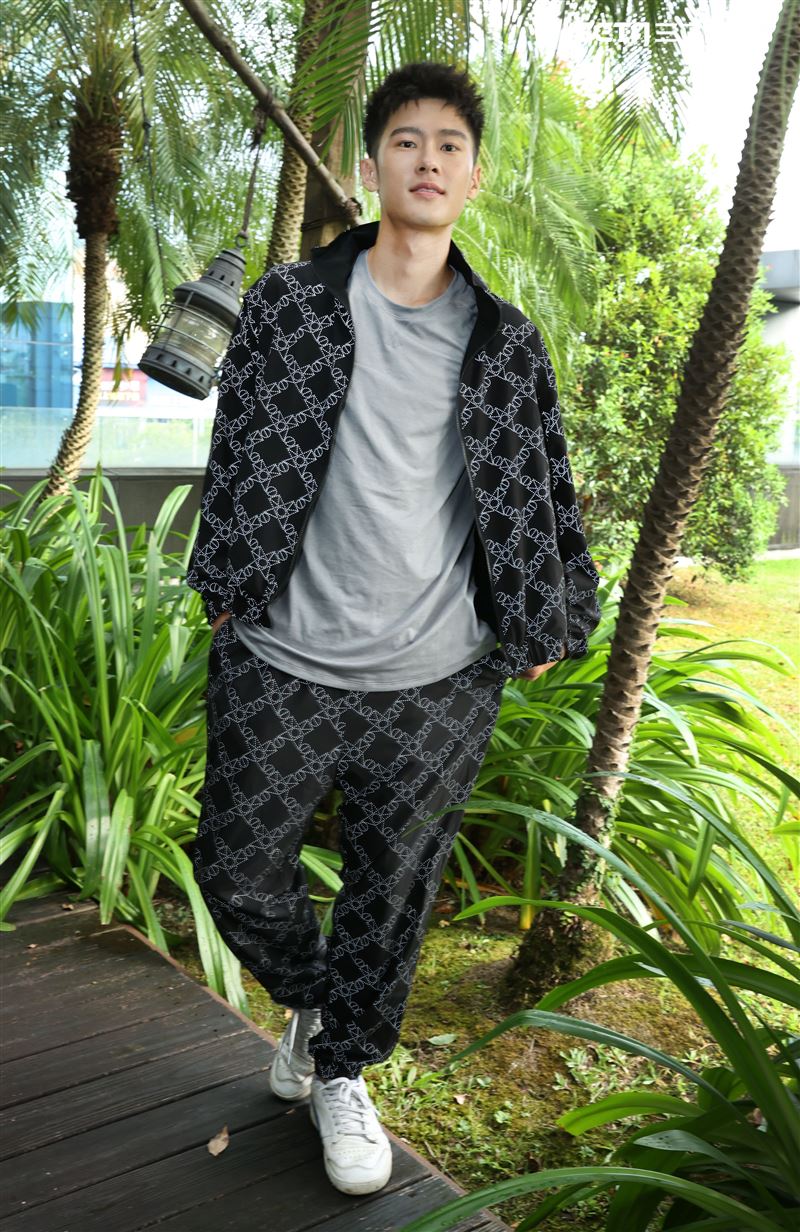 全明星張家陞三立新聞網專訪。（記者邱榮吉/攝影）