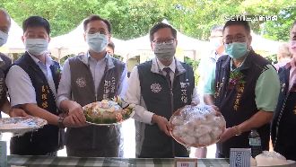 鄭文燦親操盤　鄭運鵬1天塞13行程