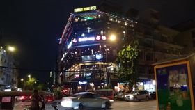 財經專家黃世聰曾於2018年赴柬埔寨金邊實地走訪。（圖／黃世聰提供）