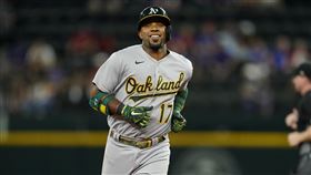 ▲前場比賽替補上陣，安德魯斯（Elvis Andrus）重回先發打線就開轟。（圖／美聯社／達志影像）