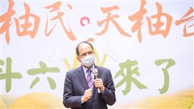 民進黨立委劉建國今（17）日上午在立法院舉辦「護國柚民、天柚台灣，斗六柚來了」活動。（圖／翻攝游錫堃臉書)