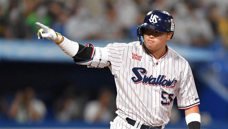 村上宗隆42轟　伊藤121球完投敗
