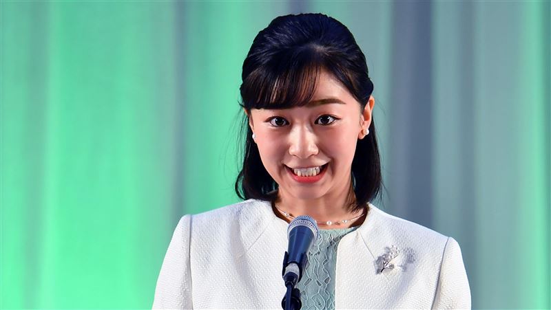 日最美公主爆秘戀牙醫　他驚：沒聽說
