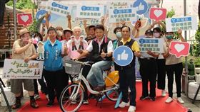 台中市文化局17日在西屯區惠來里福德祠舉辦「2022台中市社區深度文化之旅記者會」，推出5條深度旅遊路線，將社區文史、生態、產業等特色串聯，帶領民眾走進社區探訪只有在地人才知道的美景與特色美食。（圖／台中市文化局提供）