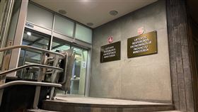 立陶宛經濟暨創新部持續強化與台灣合作立陶宛經濟暨創新部長阿爾莫奈特11日擬與國發會主委龔明鑫舉行視訊會議，討論推進雙邊經貿關係及在台灣設立經貿代表處等事宜。圖為立陶宛經濟暨創新部一隅。中央社記者陳韻聿維爾紐斯攝  111年1月11日