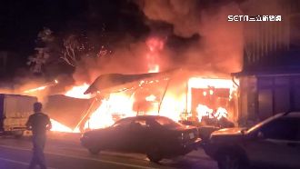 惡火延燒2宅　居民：半夜聽到爆炸聲