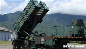 空軍防空暨飛彈指揮部所屬駐防花蓮單位,首度公開展示部署在台灣東部的中山科學研究院天弓三型防空飛彈系統。（記者邱榮吉/攝影）