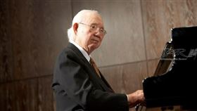 台灣合唱之父呂泉生。（圖／翻攝台美史料中心官網）