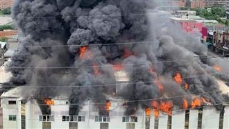 新／桃園零件組工廠大火　1人困火場