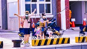 新北市,草里漁港,藝術,朱銘,垂釣