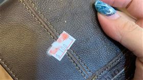 在一起30年！媽撒嬌直男爸「皮夾破了」（圖／翻攝自）