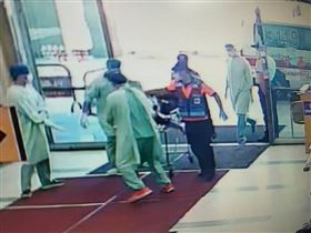 新／慟！台南年輕警追逃犯　搶救無效(圖/翻攝畫面)