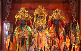 ▲大潭保安宮能一睹過去值年代天巡狩神尊（圖／寶島神很大）