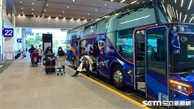 機場防疫巴士(機場公司提供)