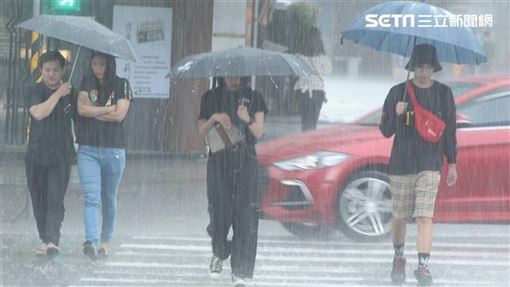 新／氣象署豪雨特報　16縣市大雨警戒
