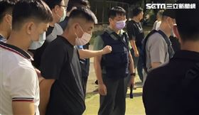 警政署長率55名員警埋伏！殺警兇嫌抓到了　查扣作案警槍
（圖／翻攝畫面）