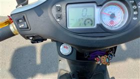 機車族才懂？停紅燈愛找「綠洲」　網一看怒了：早晚被撞死