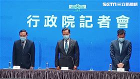 行政院記者會默哀一分鐘。（圖／記者盧素梅攝影)