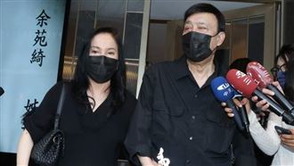 李亞萍余天致謝總統　親曝高血壓病況